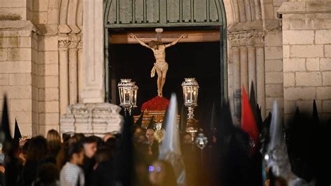 La Vulnerata Vuelve A Encontrarse Con El Cristo De La Buena Muerte El