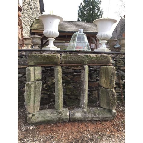 A Reclaimed Stone Mullion Window – YEW TREE BARN