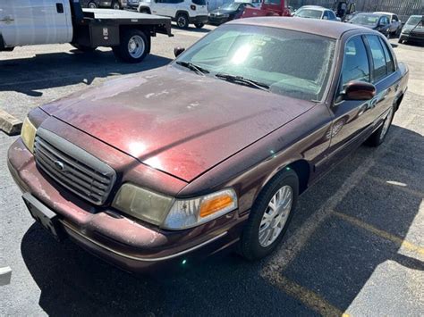 Used Ford Crown Victoria For Sale With Photos Cargurus