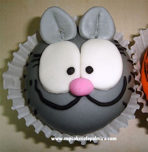 Cupcake Nermal En Pastillaje Cupcakes Desserts Cake