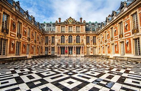 15 Top Tourist Attractions In France PlanetWare