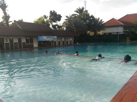 New Surya Hotel Prices Reviews Photos Banyuwangi Indonesia