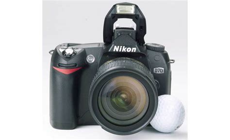 Nikon D70 Kit 6-megapixel digital SLR camera at Crutchfield