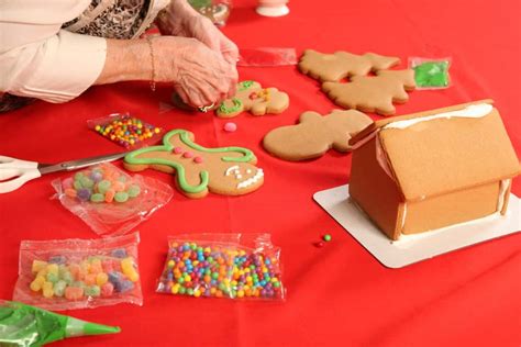 Memorable Christmas Activities For Seniors Treasured Time Mom