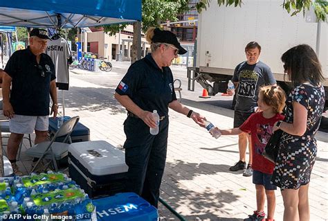 Bystanders In Texas Smash Window To Save Baby In Hot Car As Warm Temperatures Expected To