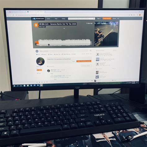 Về Bên Anh Senena Remix Hot Tik Tok Listen to music