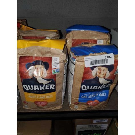 Quaker Large Flake Oats And Quaker One Min Oats 2 Of Each 1kg Bags 4x 1kg