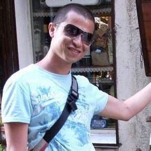 Uccise Il Compagno Attore Porno Ottiene I Domiciliari Gay It