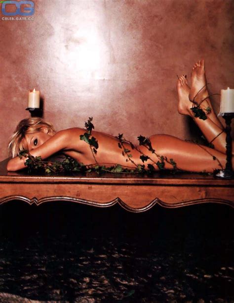 Gigi Edgley Nude Pictures Photos Playboy Naked Topless Fappening