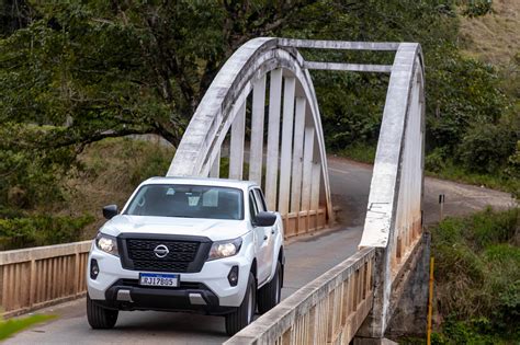 Nissan Frontier S versão de entrada chega ao Brasil motor biturbo