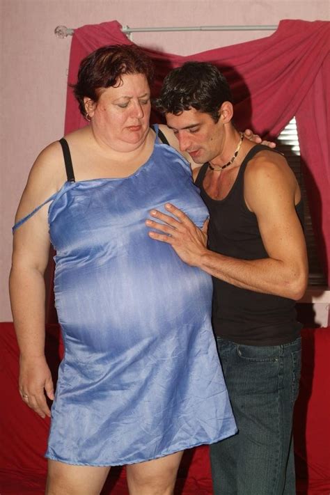 Pretty Mature Bbw Agnes Eva Strips Down To Show Her Big Boobs And Huge Rolls During A Live Sex Show