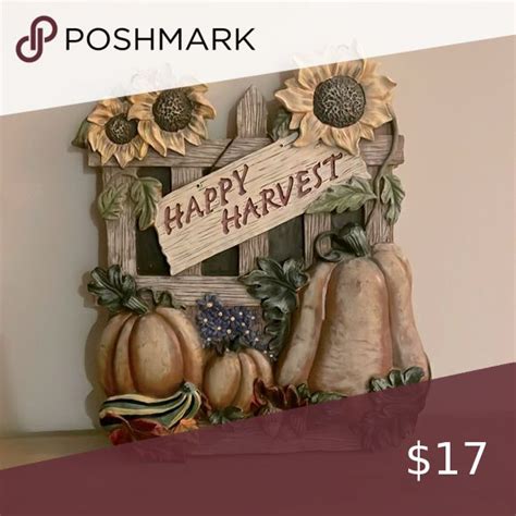 “Happy Harvest” wall decor | Fall wall decor, Shop decoration, Wall decor