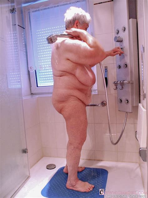 Chubby Granny Lavinia Strips Completely Naked And Shows Her Saggy Tits