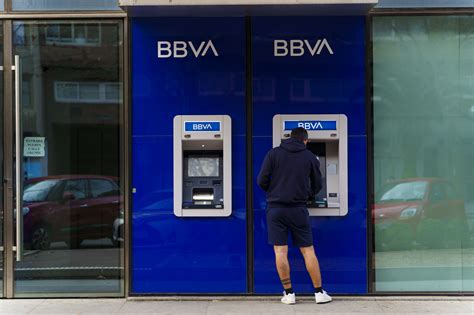 BBVA Acelera Y Crece Un 17 4 Hasta Junio En Seguros Para Pymes Un