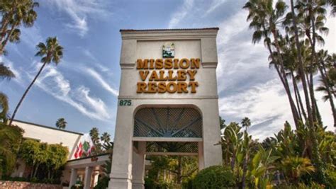 San Diego Hotels - The Mission Valley Resort: Ambiance, Comfort in the ...