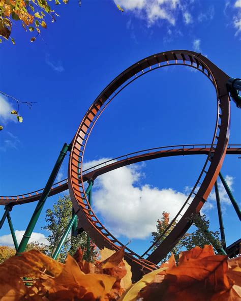 Canada's Wonderland Rides for Adults Afraid of Rollercoasters - Lost in ...