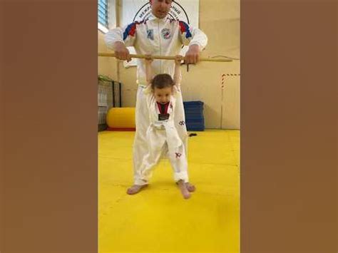 Тхэквондо в 2 года #тхэквондо #taekwondo #дети - YouTube