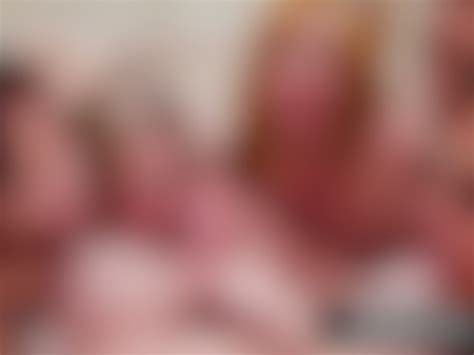 Neighborhood Milfs Reverse Gangbang the Hot Stud Vidéos Porno Gratuites YouPorn