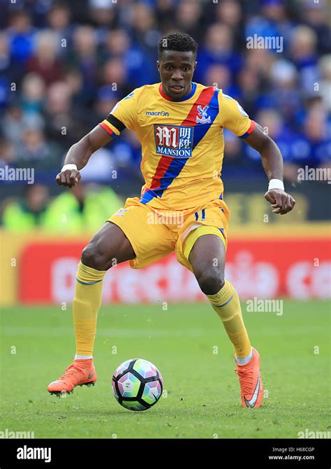 Wilfried Zaha, Crystal Palace Stock Photo - Alamy