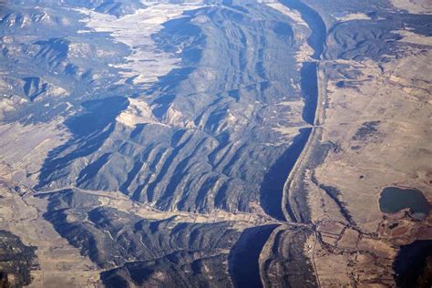 Hogback Ridges near Mora, New Mexico – Geology Pics