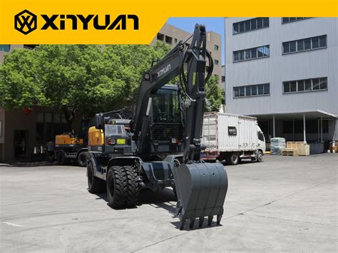 Xinyuan XYB75SWXT Mini Excavators Backhoe Loader Hydraulic Wheel