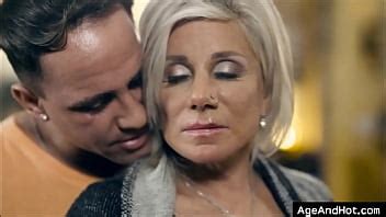 Anciana Follada Por Un Chico De Al Lado XVIDEOS