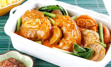 Pork Kare Kare Recipe