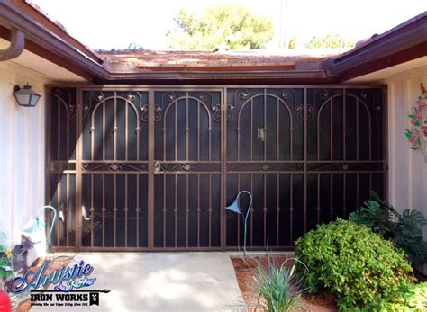 Americana Wrought Iron Courtyard Entryway With Privacy Screens