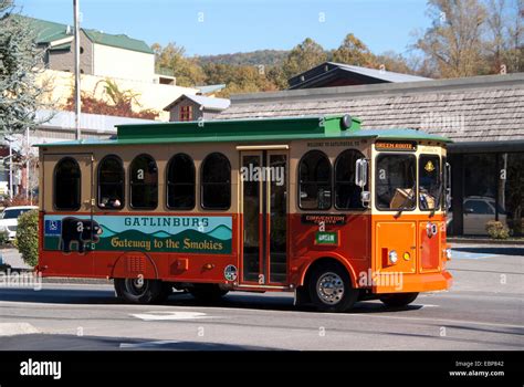 Gatlinburg Trolley Hi Res Stock Photography And Images Alamy