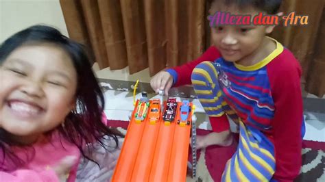 Main Hot Wheels Elimination Race Part I Youtube