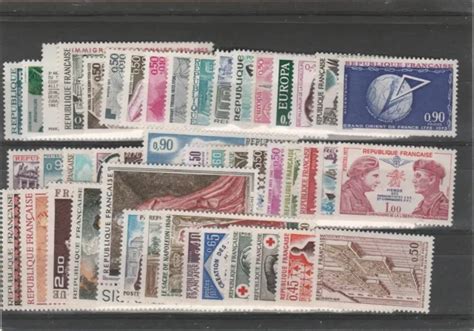 Timbres France Neufs Annee Complete Liquidation Double Eur