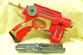 Oh!pEnions: Bootleg Iron Man Nerf Gun