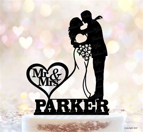 Silhouette Wedding Cake Topper Bride And Groom With Name Detailed Acrylic Wedding Cake Topper