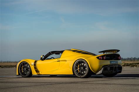 Hennessey Venom GT Spyder Sets New Top-Speed Record | Automobile Magazine