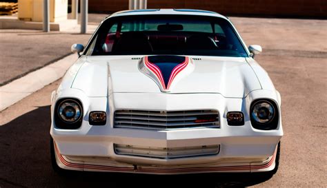 A Radwood-Era Classic: 1981 Chevrolet Camaro Z28 4-Speed