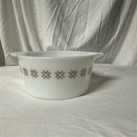 Pyrex Kitchen Vintage Pyrex Town Country Casserole Dish W Lid Qt