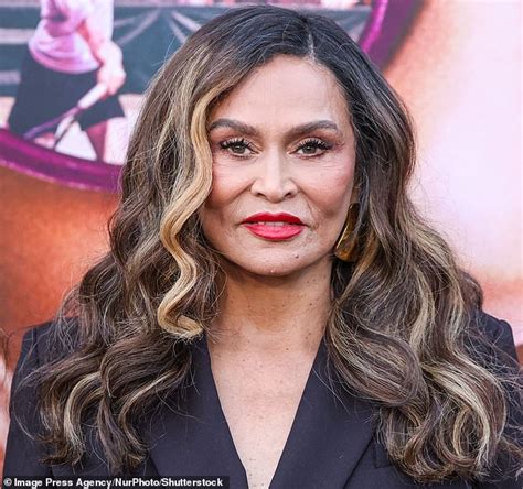 Beyonce S Mom Tina Knowles Eviscerates Charles Barkley And Shaq For