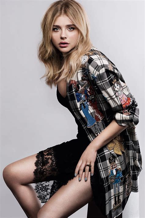 Chloë Grace Moretz women actress blonde long hair HD phone