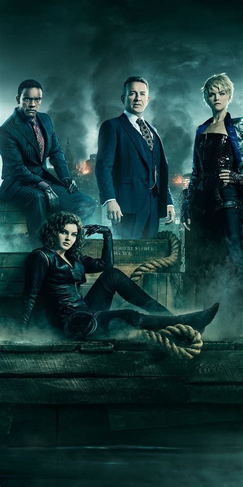 TV Show Gotham, Erin Richards, Camren Bicondova, Sean Pertwee ...