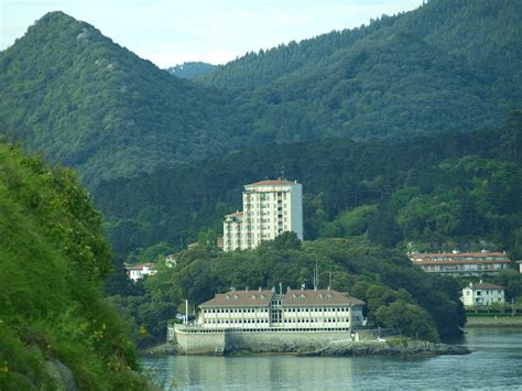 Paisaje De Urdaibai Con Resol En La Zona De Urdaibai Eitb Eus Flickr