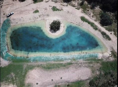 Pond Liner Near To West Viriginia Lonestar Minerals