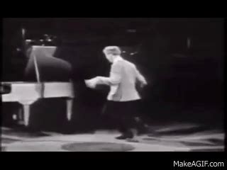 The Trashmen - Surfin Bird - Bird Is The Word Original Video - Peter ...