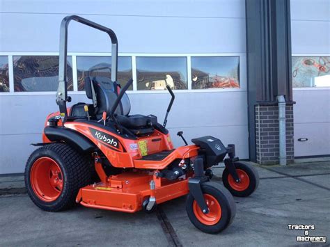 Kubota Kubota Tractor RTV Zitmaaier Compact Tuinbouwtraktoren In 6903