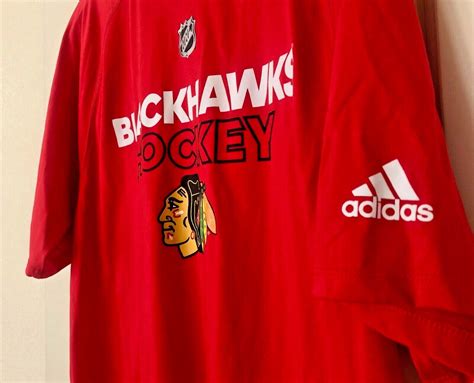 Chicago Blackhawks Ultimate Tee By Adidas Med Climalite Fabric