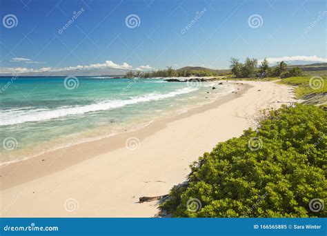 Makalawena Beach In Hawaii Usa Stock Image Image Of Colour Seascape