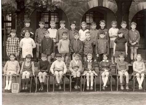 Photo de classe 9ème de 1967 ECOLE PRIMAIRE JULES FERRY Copains d avant