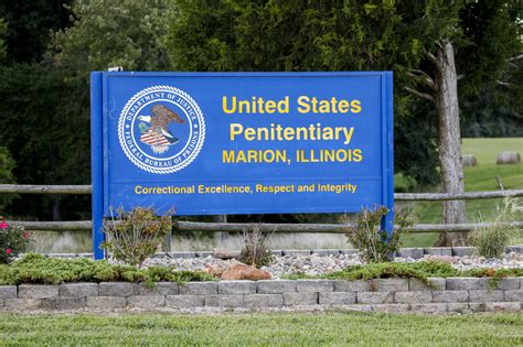 2 dead at Marion federal prison during COVID-19 surge despite ...