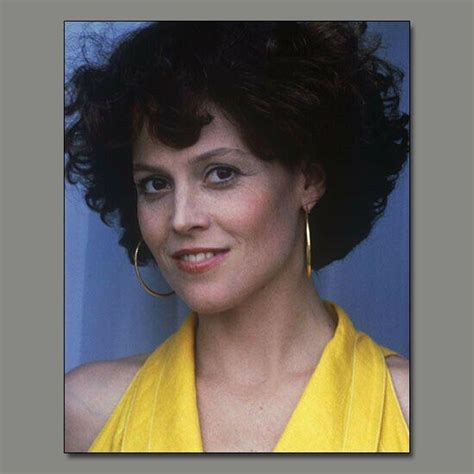 Sigourney Weaver Sexy Rare And New Photo 8x10 Llj06 3917962073