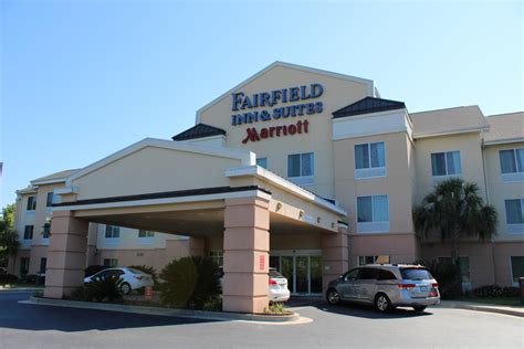 Fairfield Inn & Suites