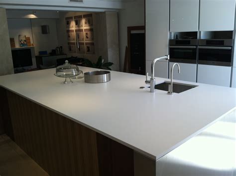 White Zeus Silestone Quartz Countertops Cost Reviews